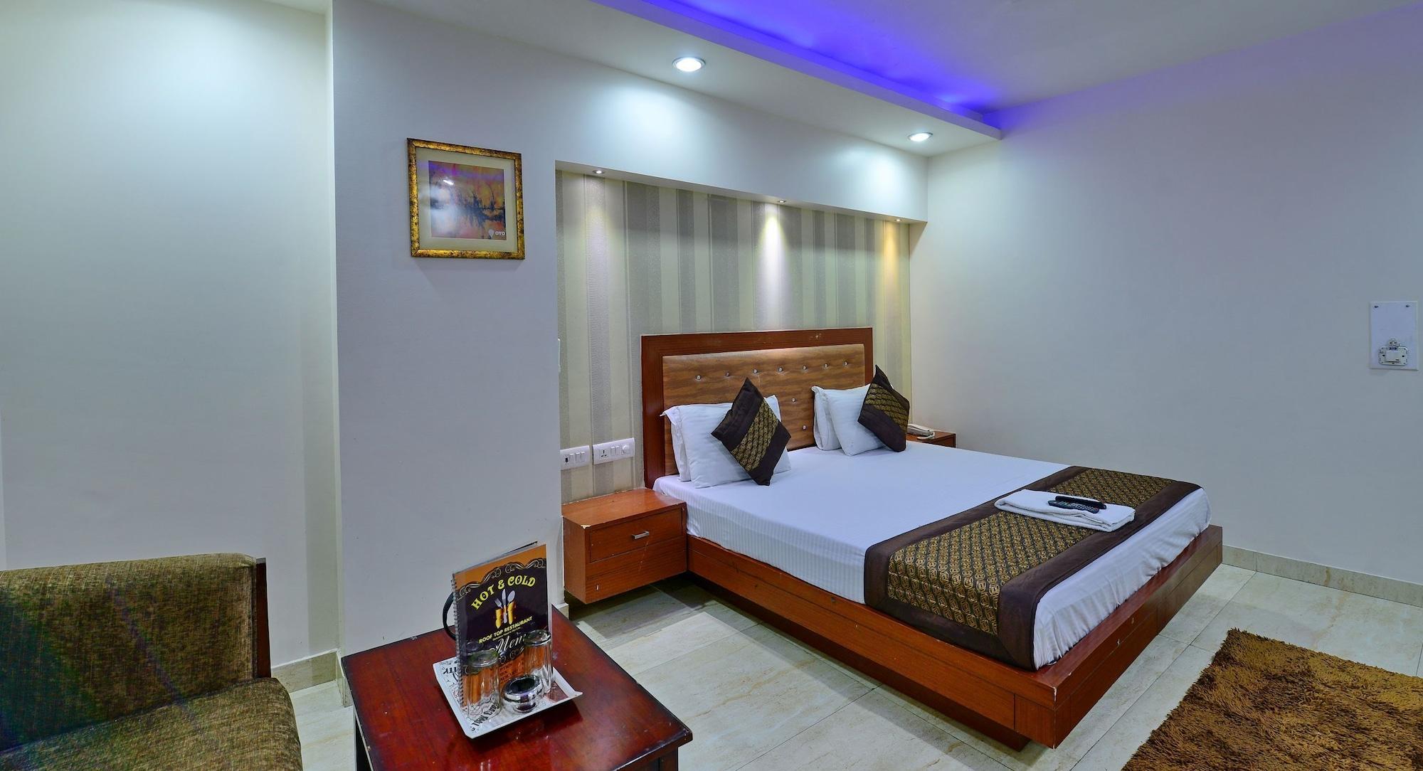 Hotel Emporio Near New Delhi Railway Station Екстер'єр фото